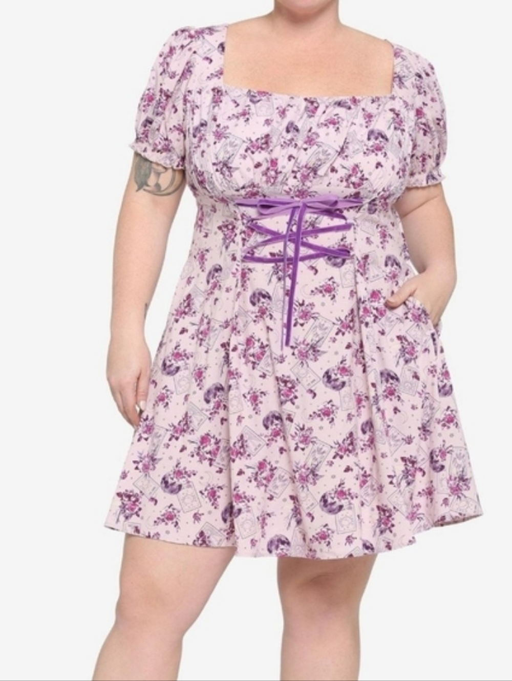 Pre-owned Hot Topic Tarot & Rose Babydoll Dress